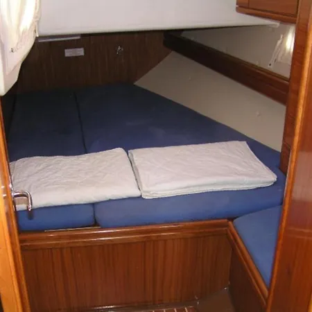 Botel Portugizac Trogir